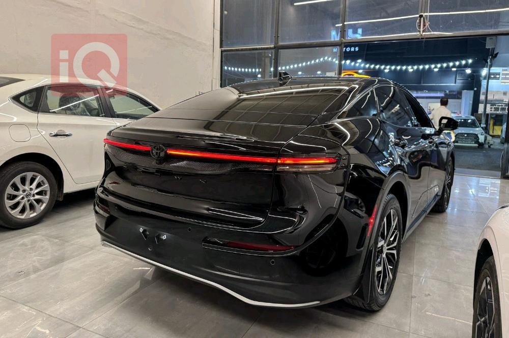 تۆیۆتا کراون